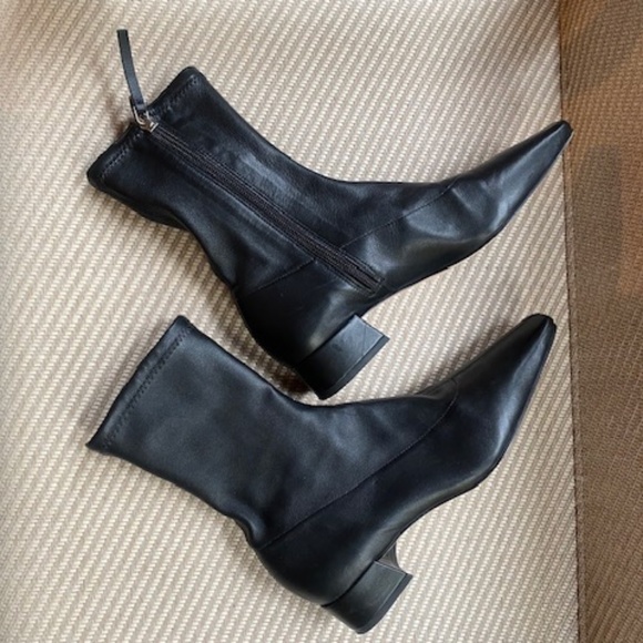 Reformation Rosina Black ankle Boot - Picture 7 of 9